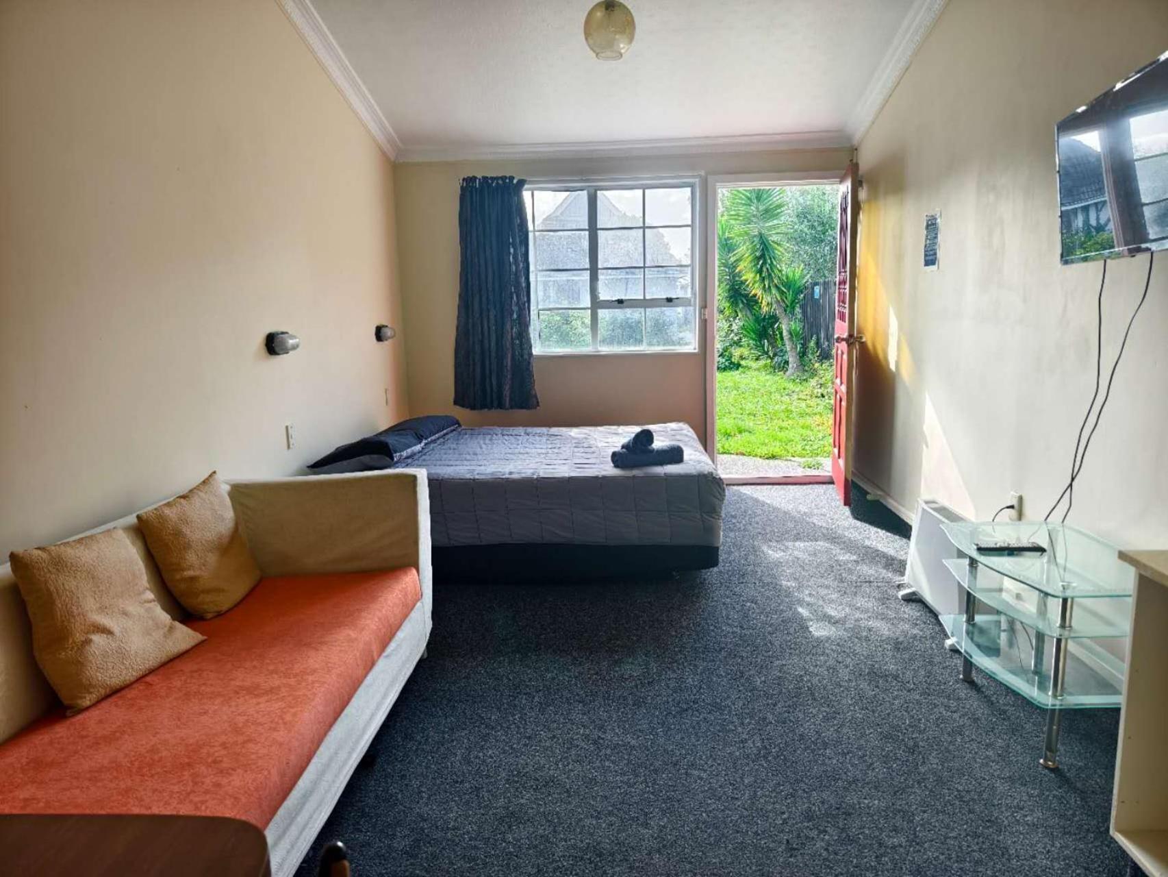 Ferry Motel Christchurch Zewnętrze zdjęcie