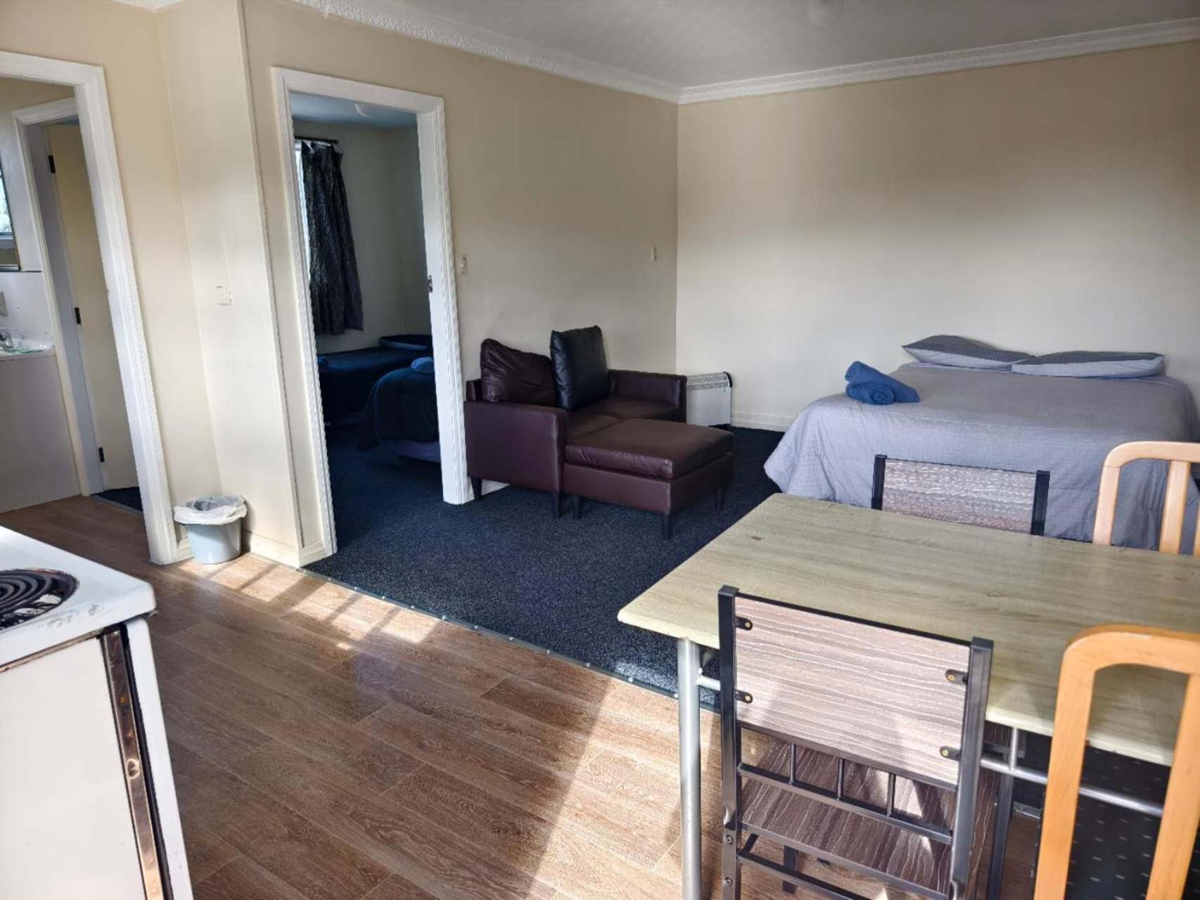 Ferry Motel Christchurch Zewnętrze zdjęcie